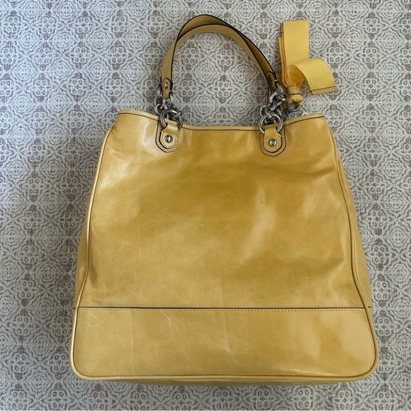 Coach Poppy Pushlock Tote In Sunflower - Picture 7 of 13